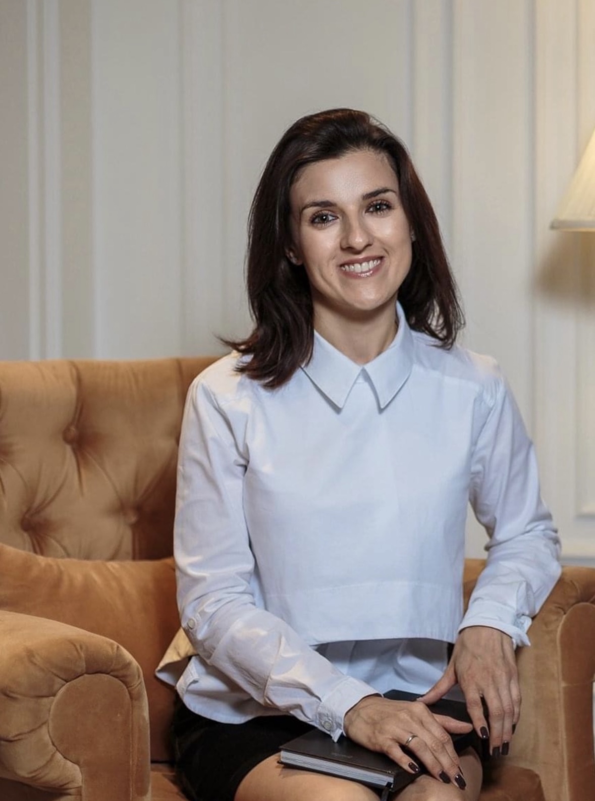Ольга Єрошова у кабінеті